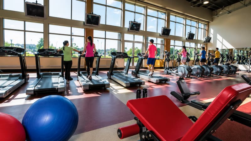 PennWest Edinboro students taking part in campus recreation.