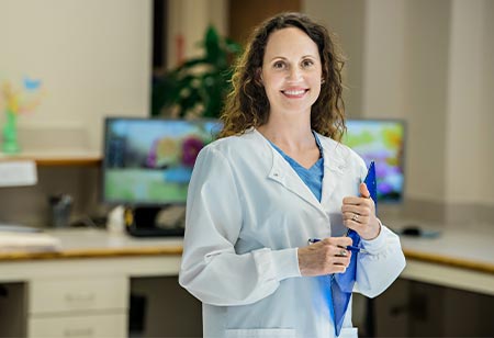 a nursing student working in a hospital