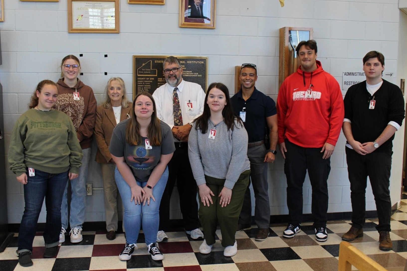Kevin Courtright's class visits SCI Albion