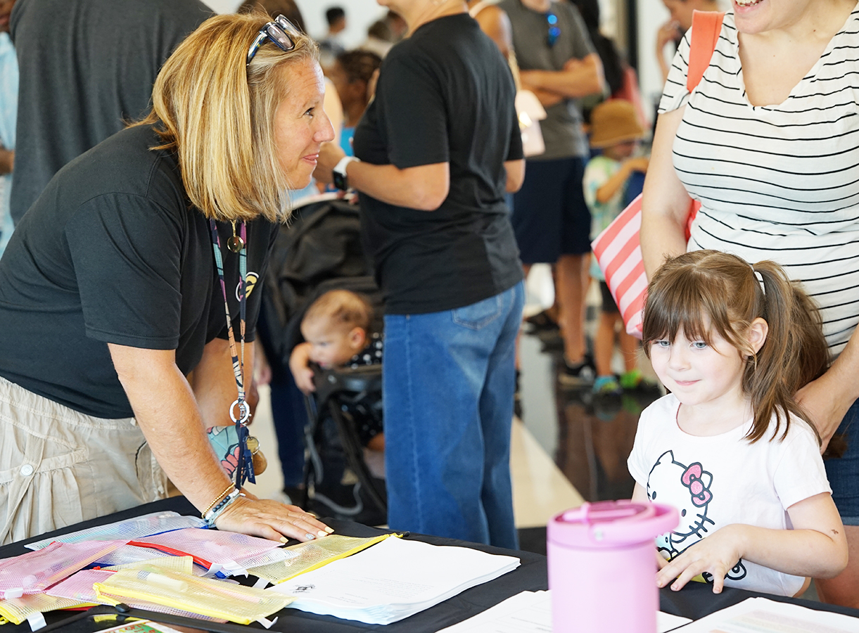 jennifer hoffner with students