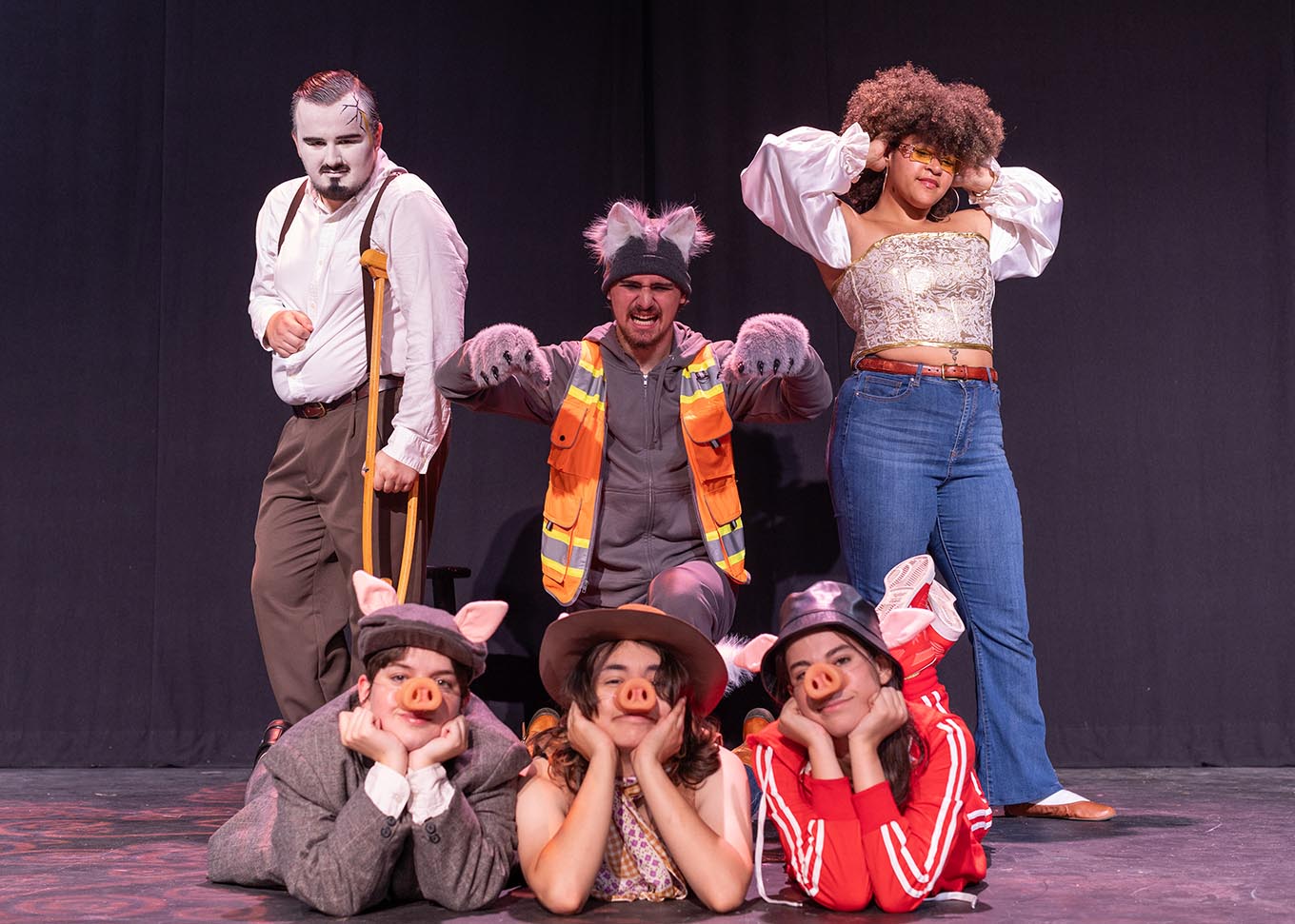 cast of theater production