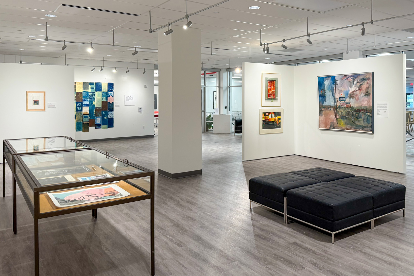 Art exhibition in the Bruce Gallery