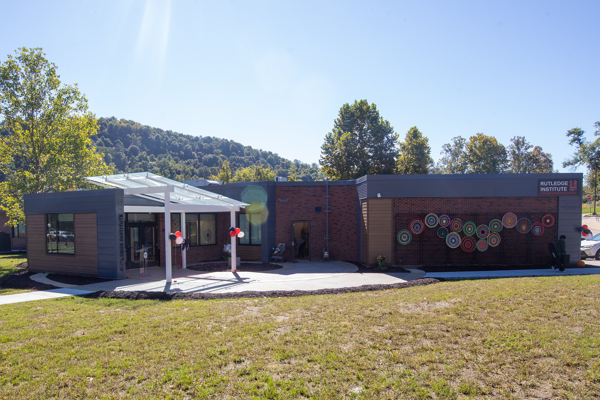 exterior of the rutledge institute