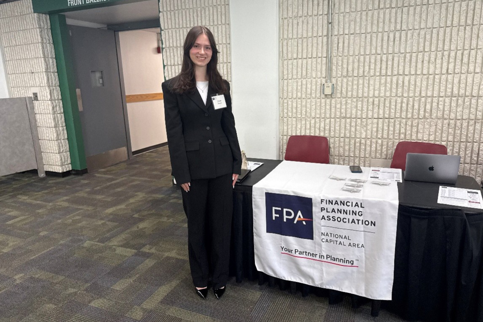 Claire Sheppard, a finance and personal financial planning major with a minor in artificial intelligence and machine learning, recently secured six interviews with financial planning firms during a career event in Virginia.
