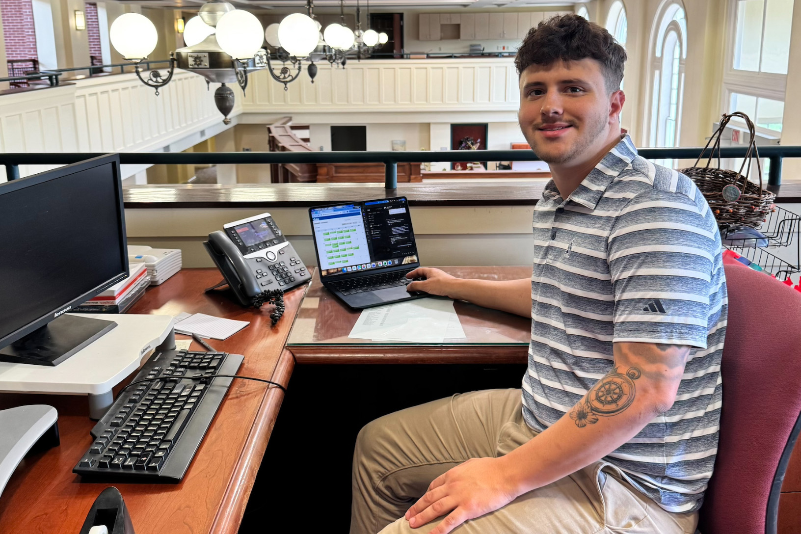 Connor Vickers is gaining hands-on experience as an undergraduate admissions intern at PennWest California