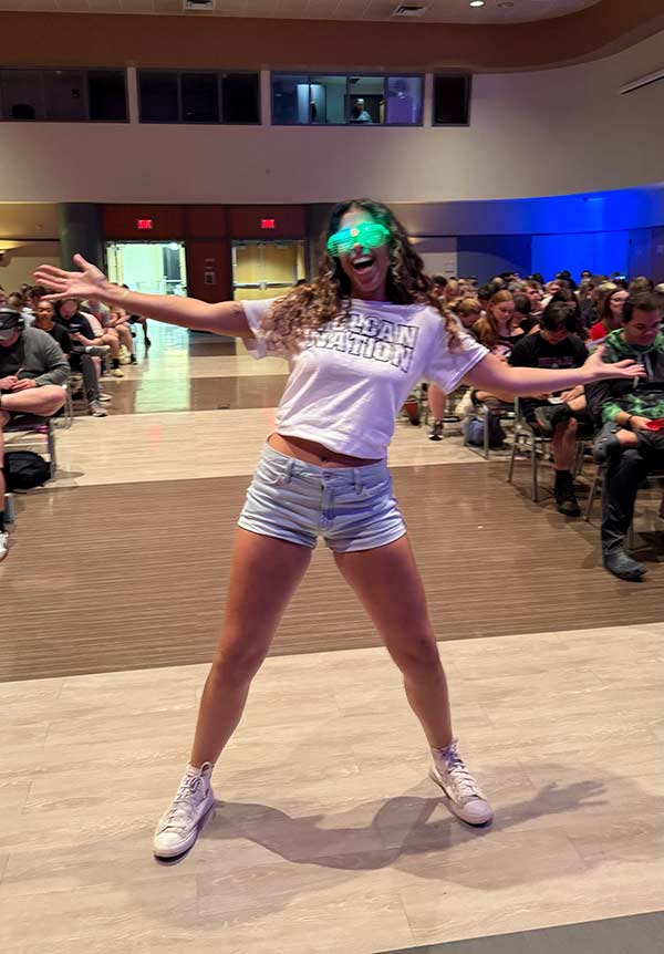 Profile secondary image